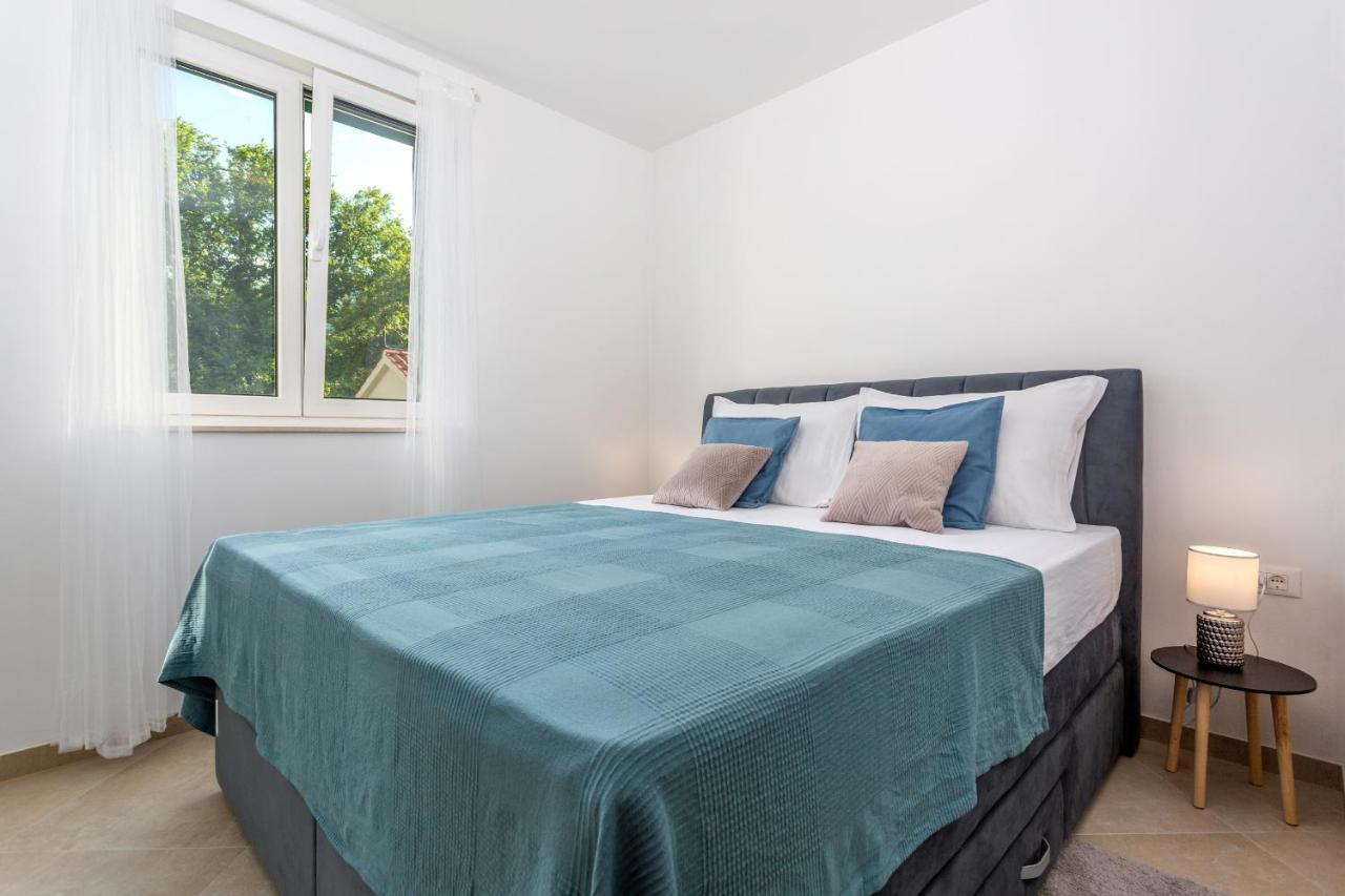 Divine Apartments 巴斯卡 外观 照片